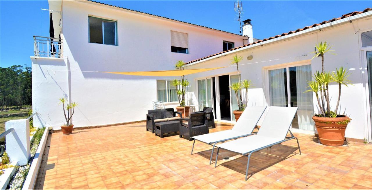 Piso De Playa Con Terraza En El Centro De Vilanova Villanueva De Arosa Luaran gambar